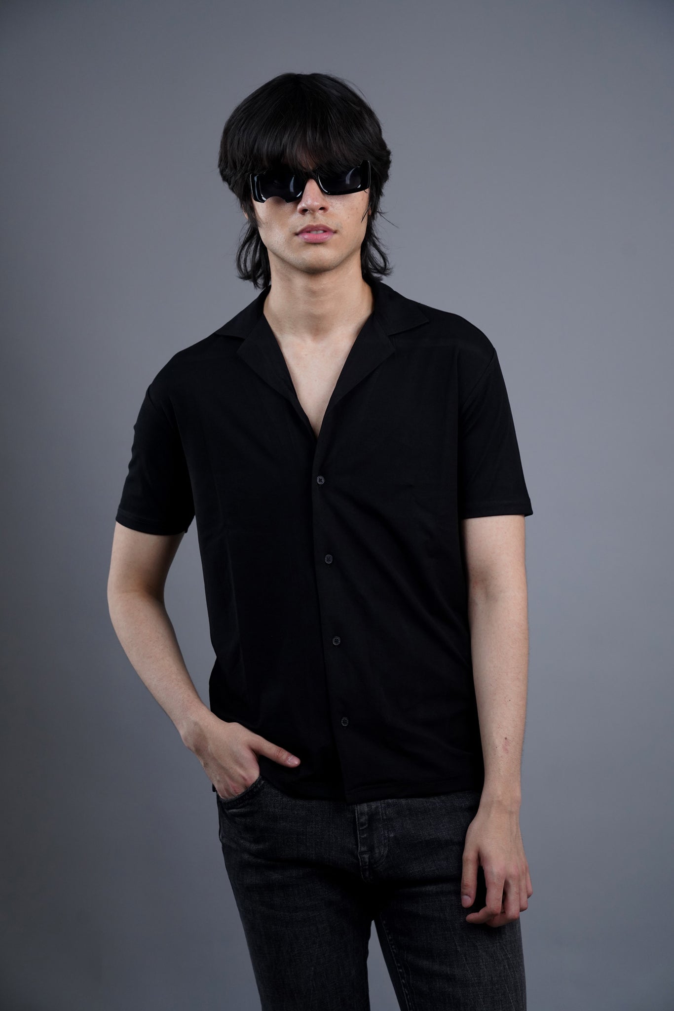 Minge black shirt